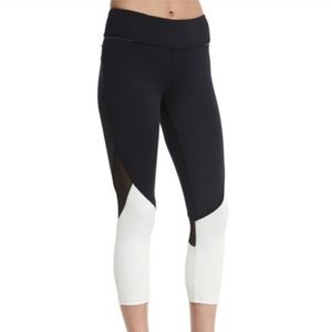 ALALA CAPTAIN CROPPED LEGGING